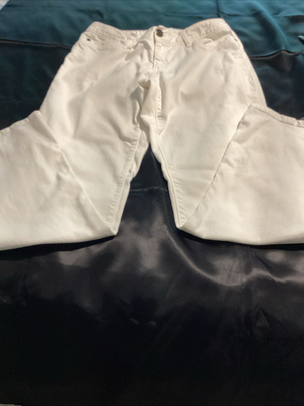 Eddie Bauer white boyfriend relaxed‎ fit jeans